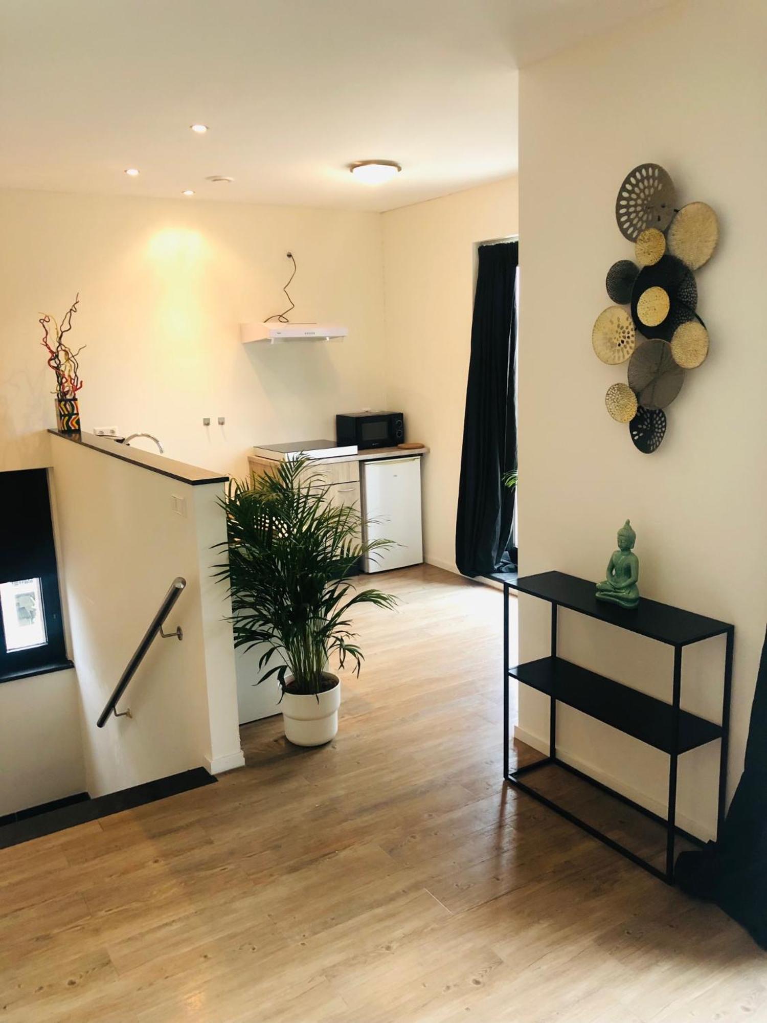 City Zen Apartment Enschede !Free Private Parking Exterior photo